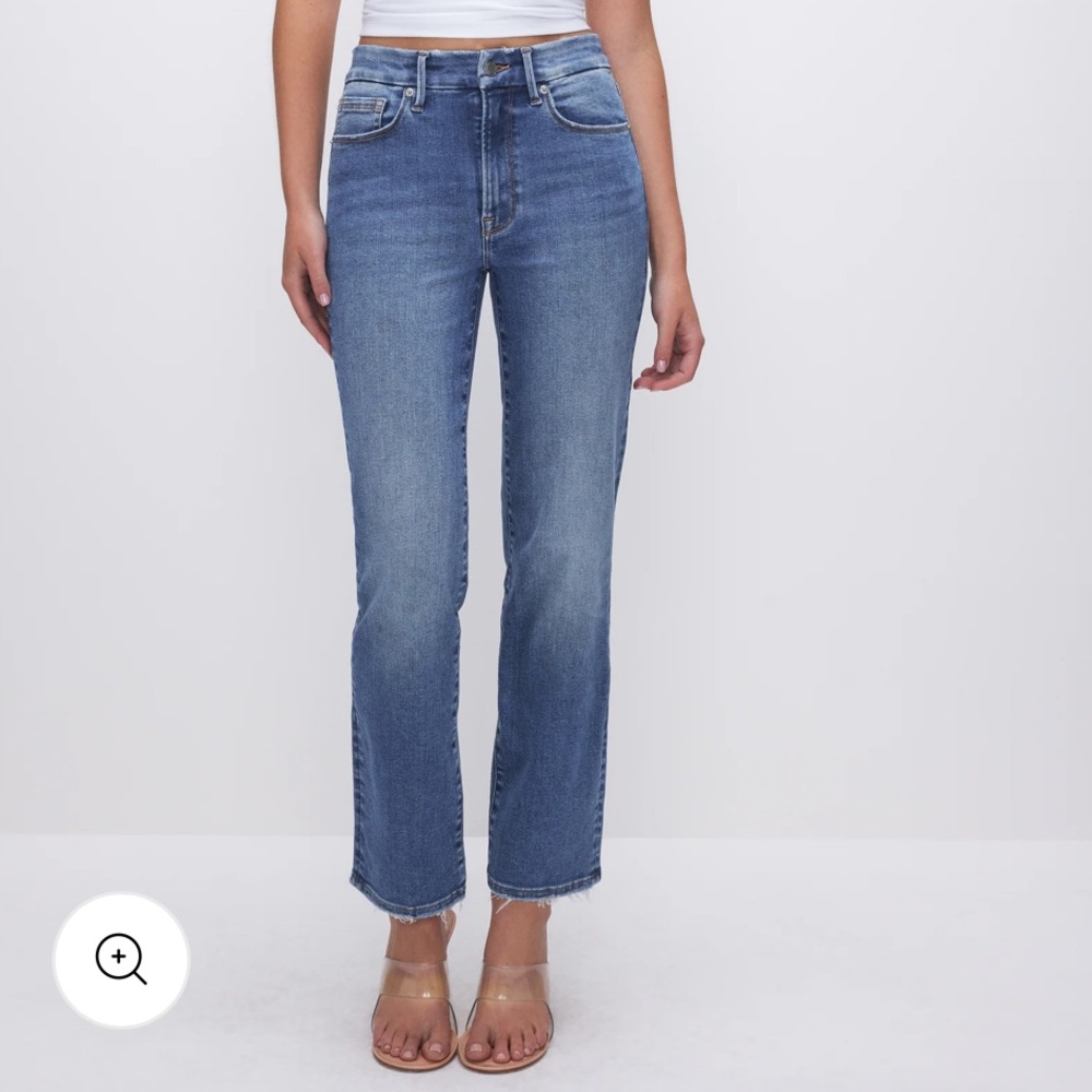 Good American Always Fits Straight Jeans
